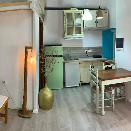 Apartament Loft Kapodistrias *