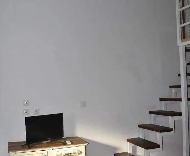 דירה Loft Kapodistrias
