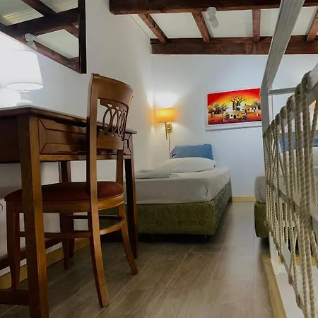 Loft Kapodistrias Lägenhet *